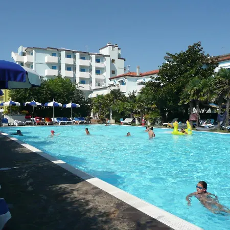 Otel Imperial 3*